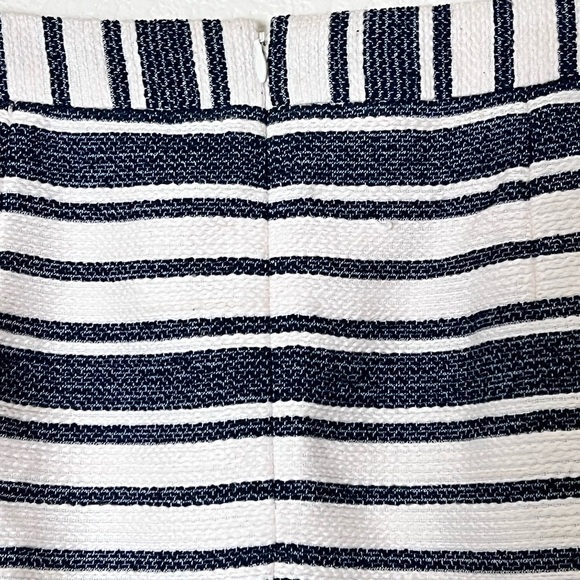 Banana Republic | Striped cotton blend blue/white a-line mini skirt size… - Picture 8 of 10